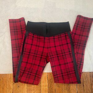 Copper Key plaid elastic waist skinny pants w/faux leather detail, size medium